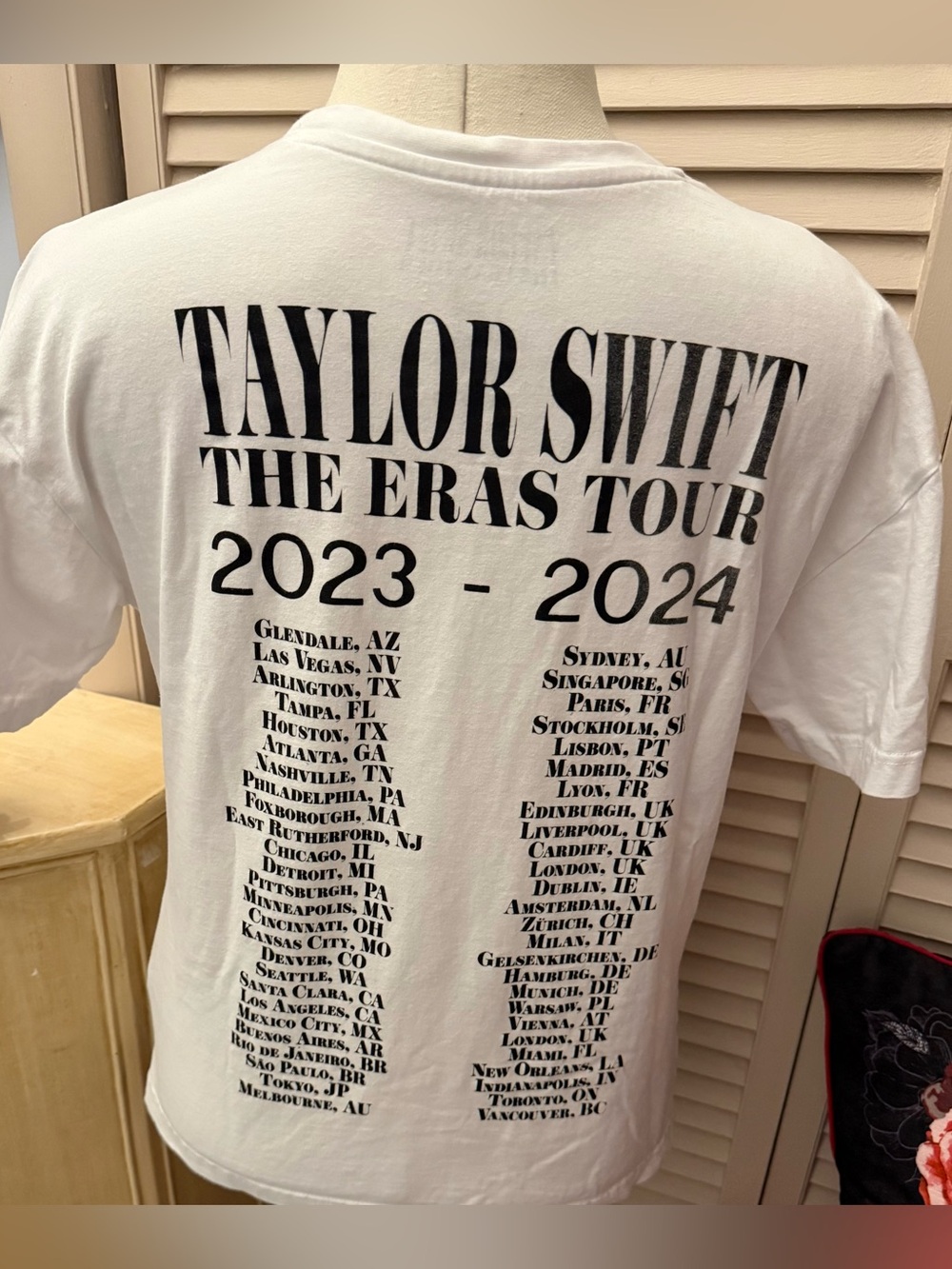 🌺TAYLOR SWIFT THE ERAS TOUR TEE🌺